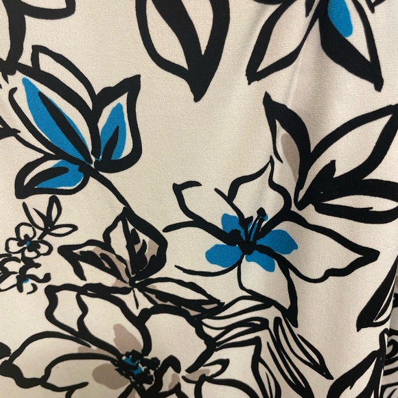 Calvin Klein blouse - Picture 3 of 5